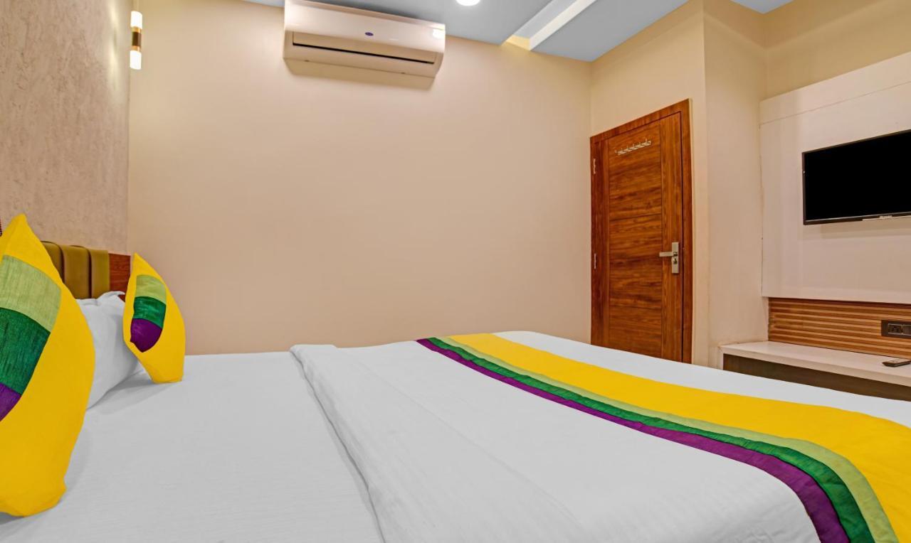 Hotel Abhilasha Inn Pachmarhi Exterior photo