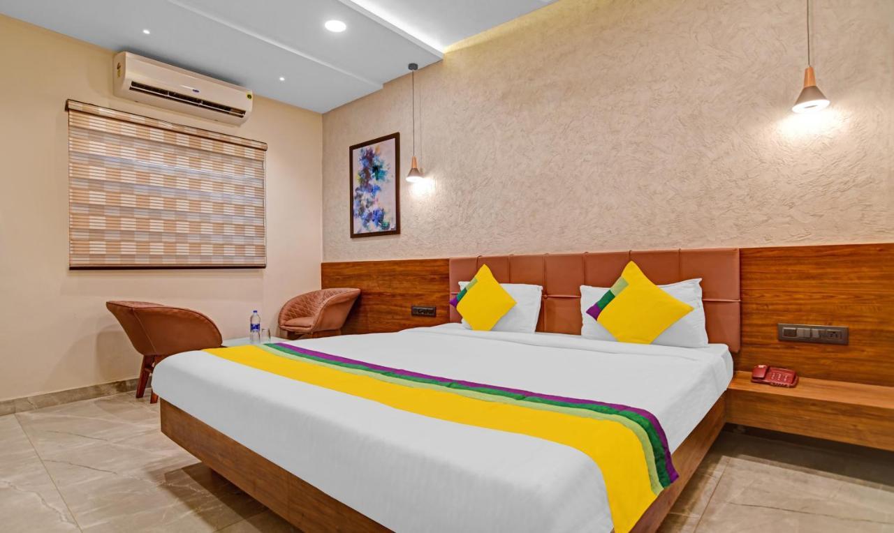 Hotel Abhilasha Inn Pachmarhi Exterior photo