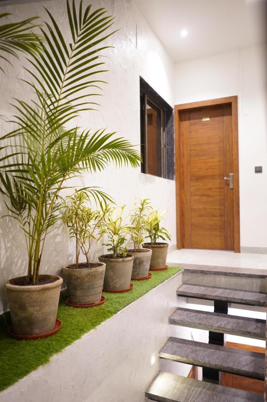 Hotel Abhilasha Inn Pachmarhi Exterior photo